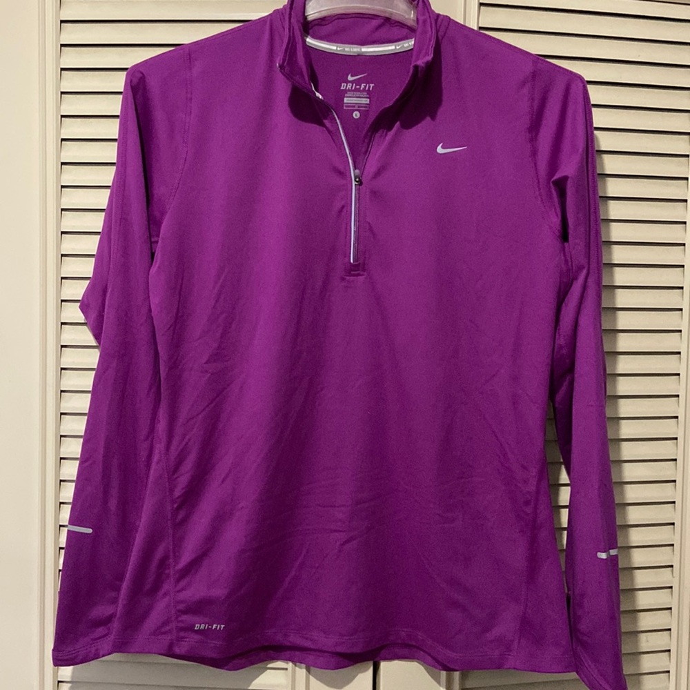 Nike Running Dri-Fit 1/4 zip size Large